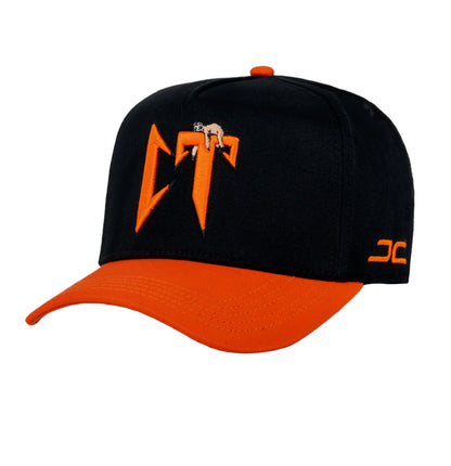 Gorra naranja JC hats corridos tumbados